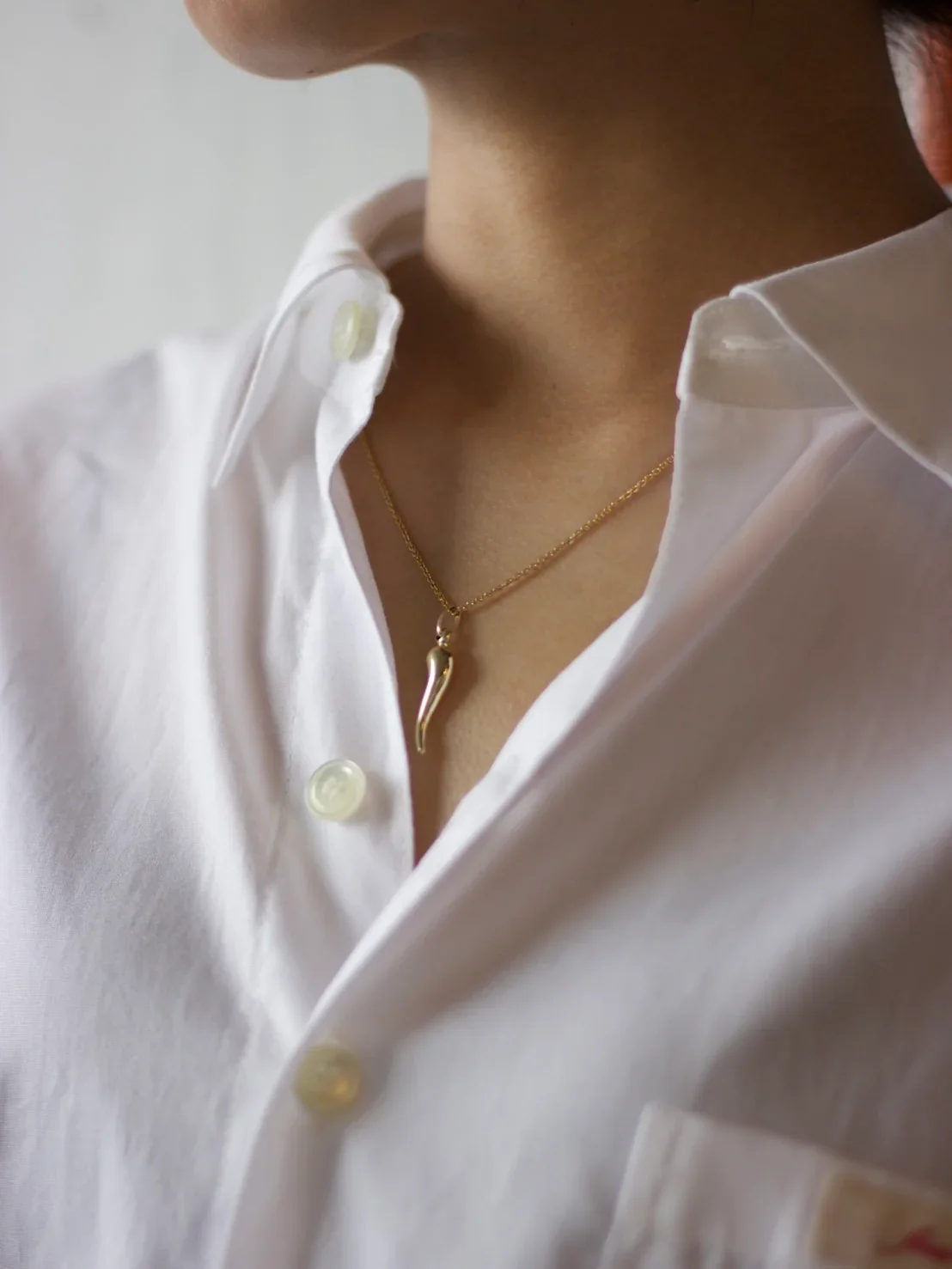 NEFERTITI-Italian Horn L.webp