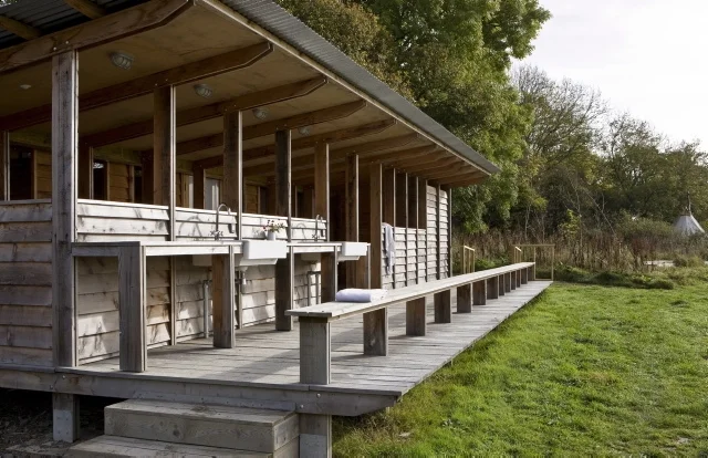 the fforest shower block