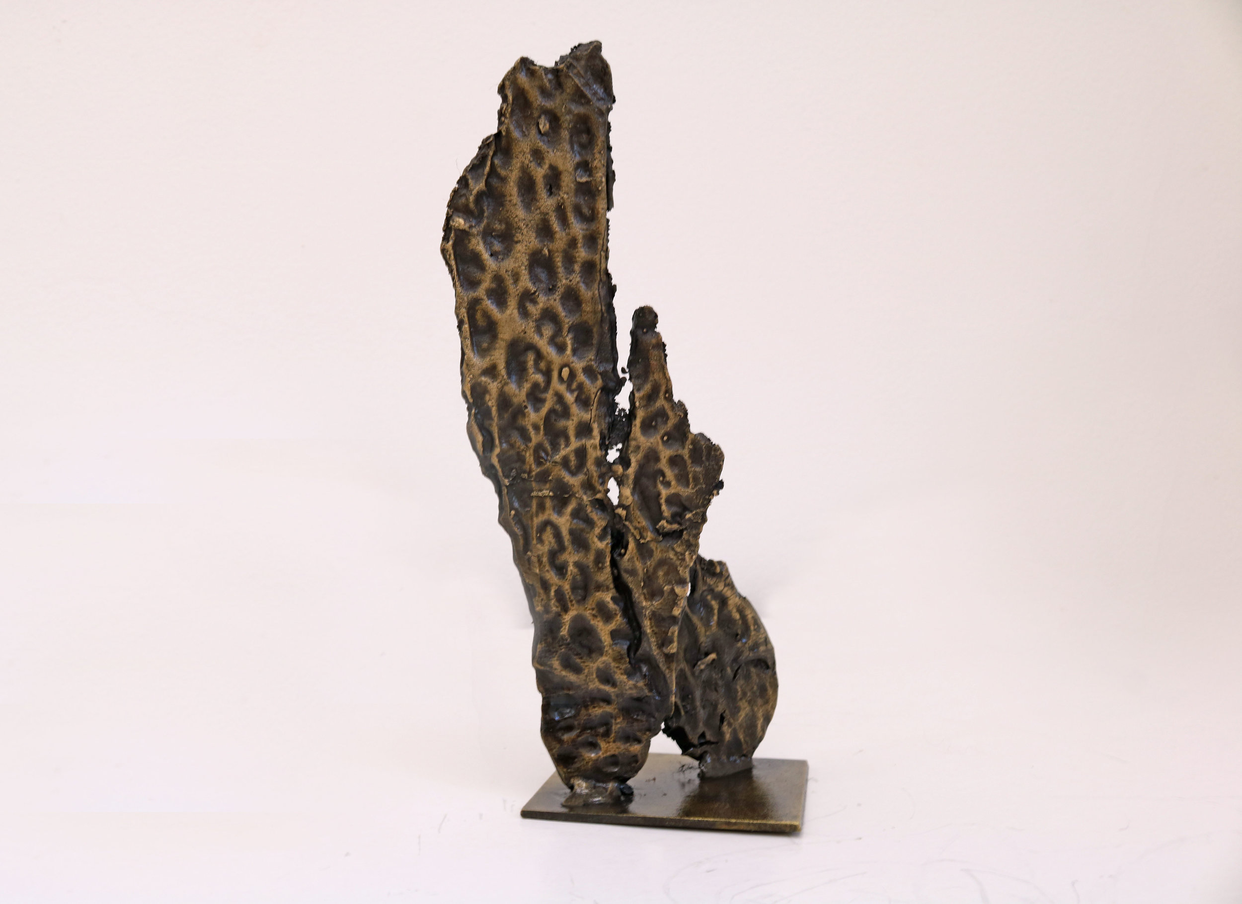  Bronze, 24 x 14 cm, 2017, Edition 1/8. 