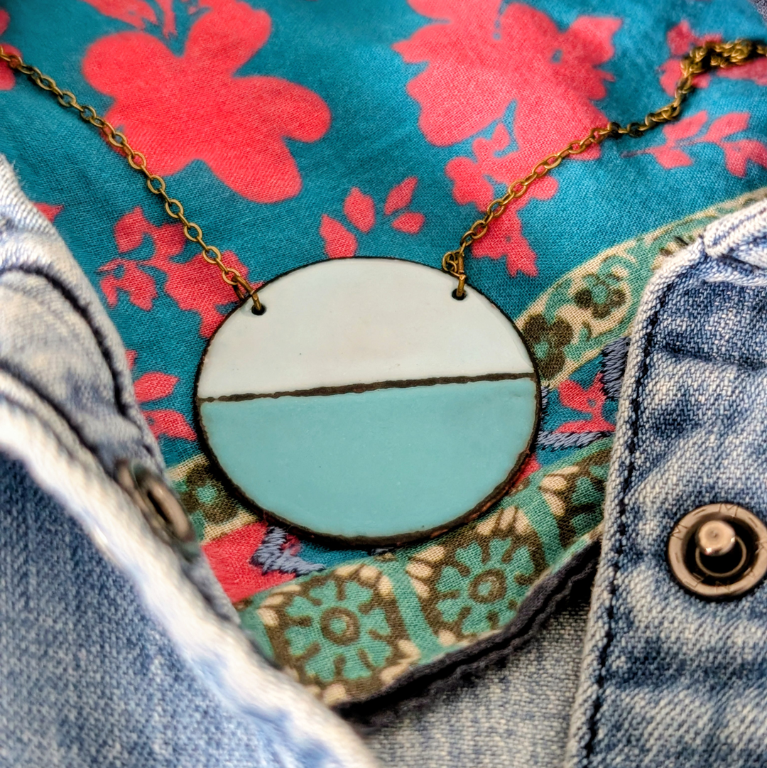 Horizon Line Necklace