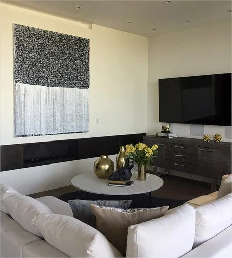 The Painting BLue Sky Windy Day installed 2712 Broadway Staging Arthur McLaughlin.jpg