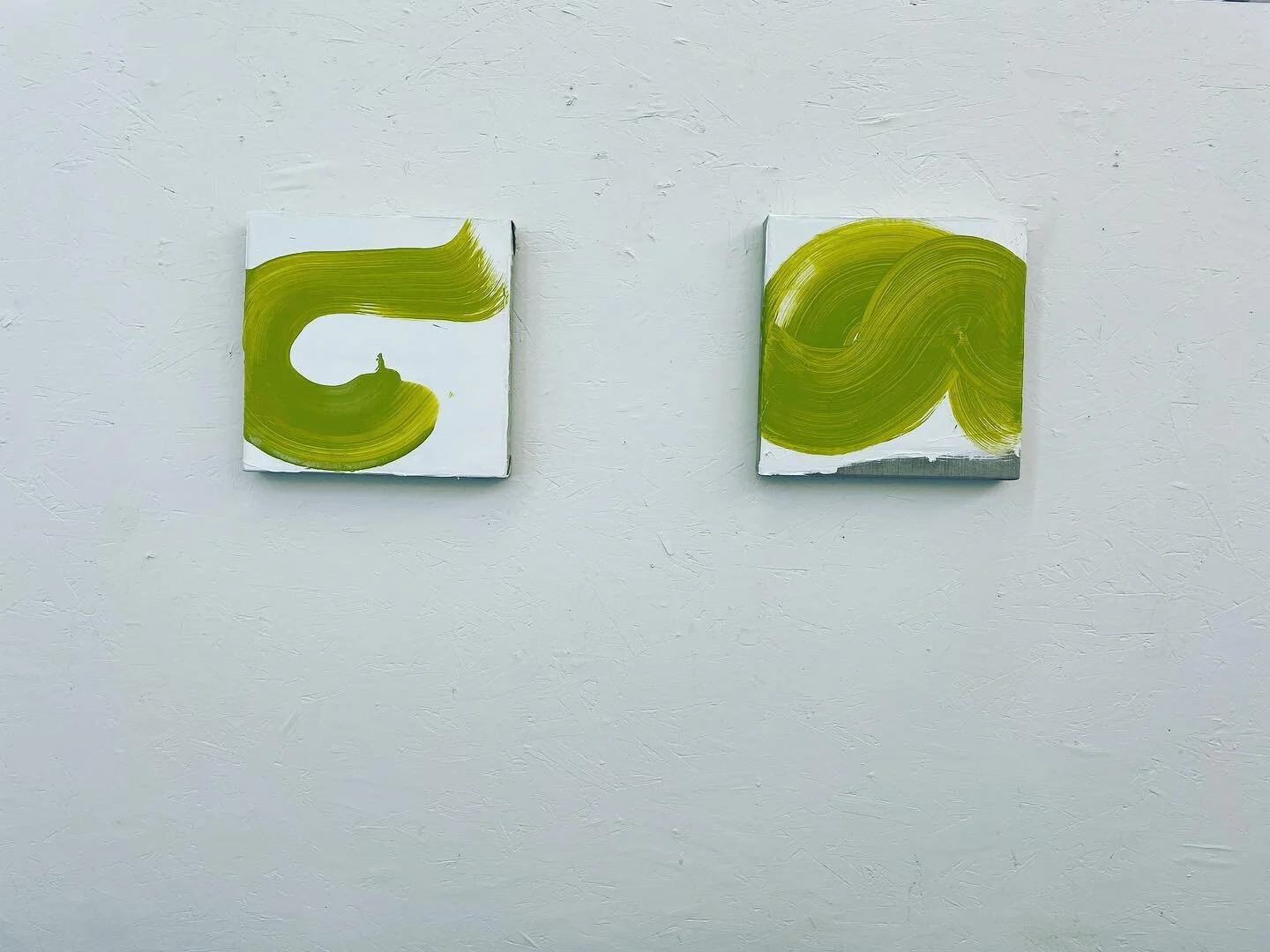 #apair #green #small #artistsstudio #springtime #oilpaint #linen #new #paintings #sfartist #sanfrancisco #weekend #abstractart #contemporaryart #brushstrokes #artlovers @artexplosionstudios