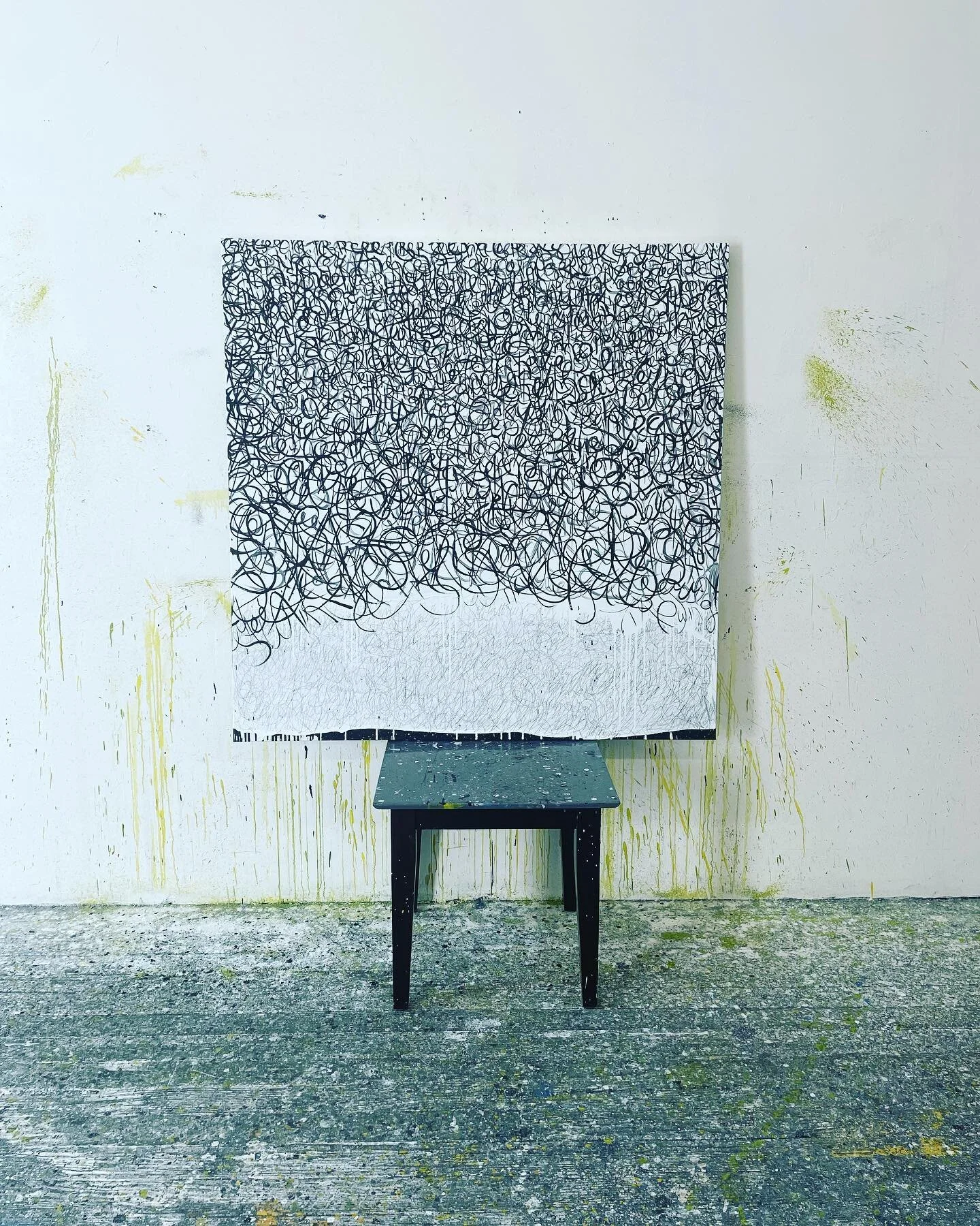 #new #blackandwhiteart #oilpainting #oilpaint #art #artlovers #artistsstudio @artexplosionstudios #graphite #canvas #tellingastory #memories #abstractart #words #childhood #text #sfartist #contemporaryart #blackonwhite #edges #layers #history 

Lemon