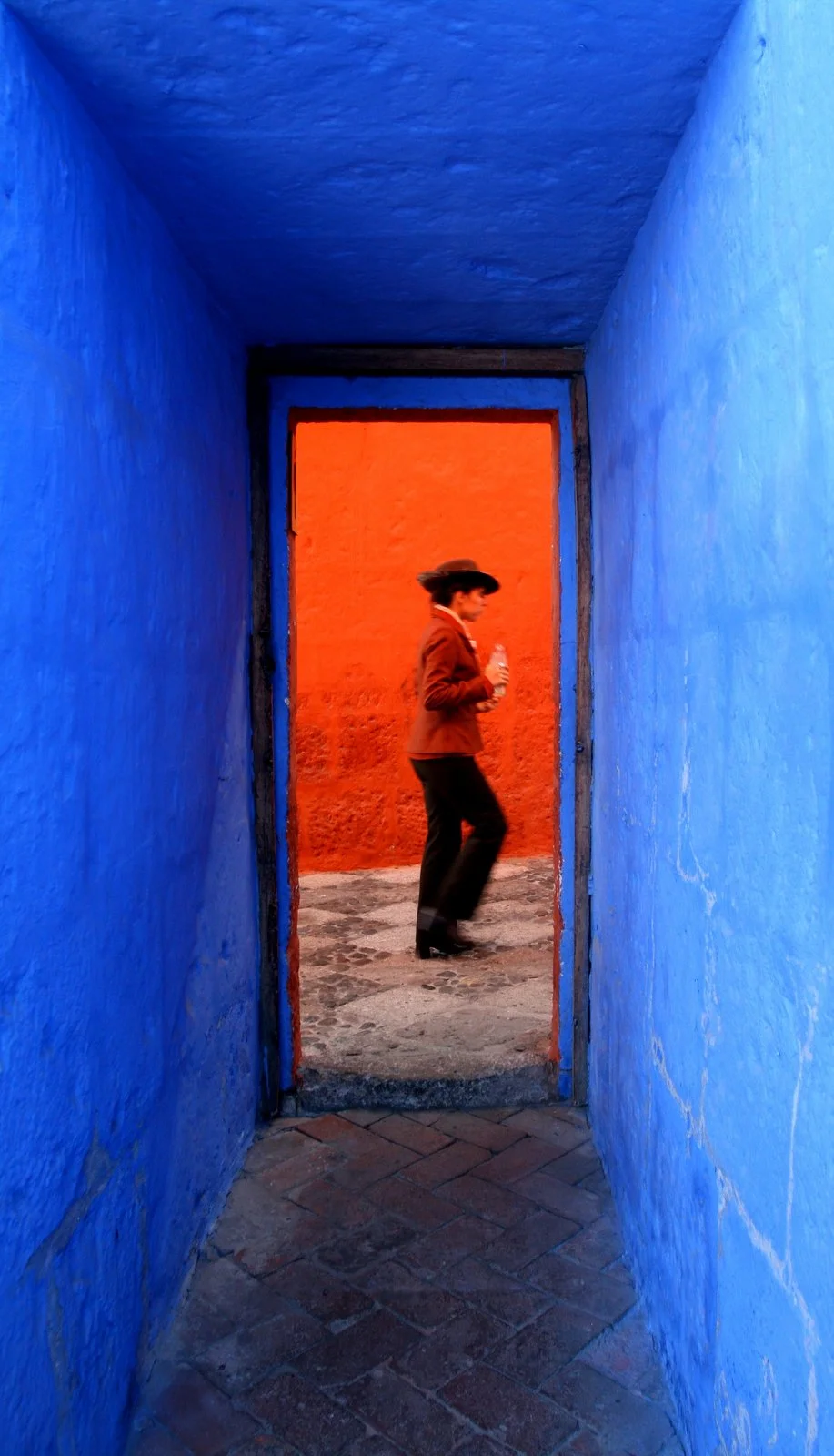 arequipa <a href="products/arequipa">- choose size</a>