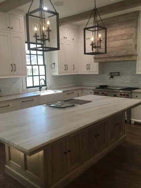 STEPHANIE GEYER INTERIER DESIGN ISLAND 2.jpg