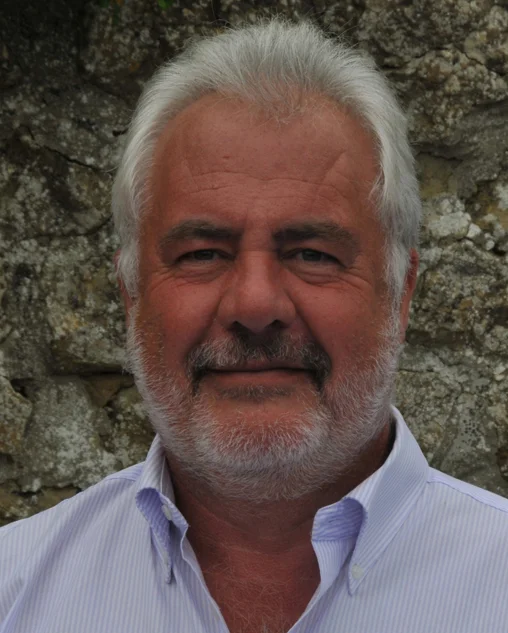 alan thompson.jpg