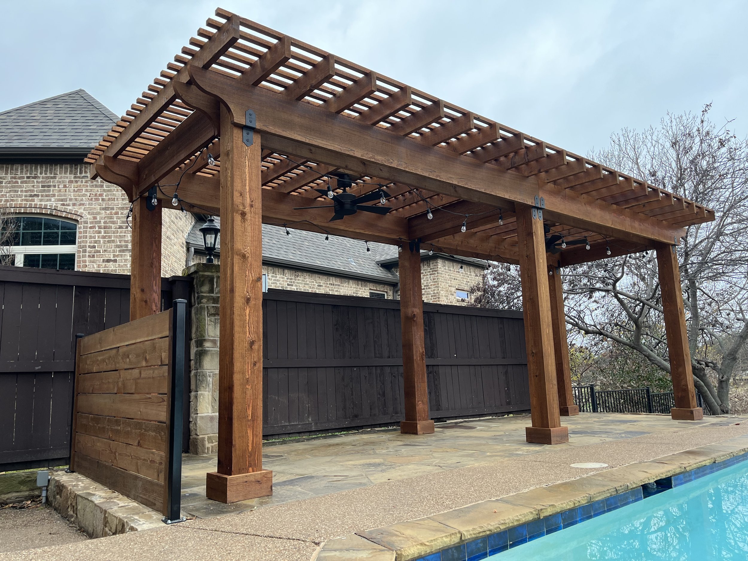Pergola with flagstone - Fort Worth