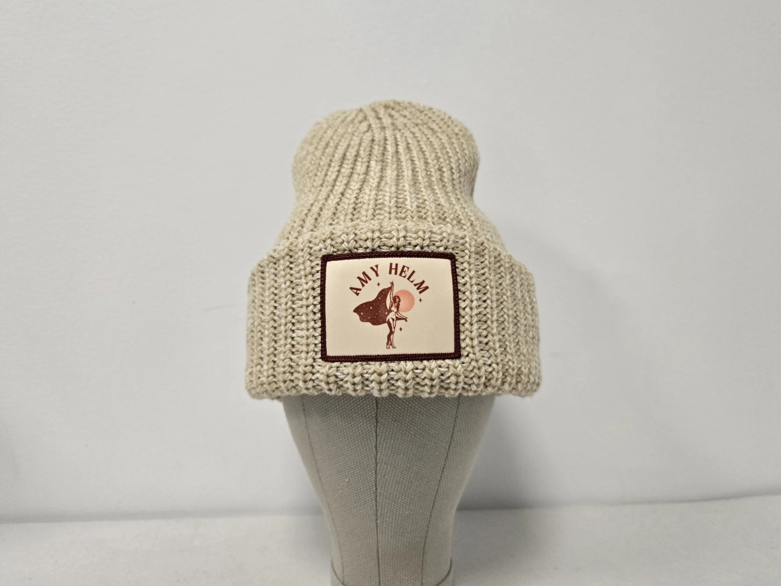 Amy Beanie 2.jpg