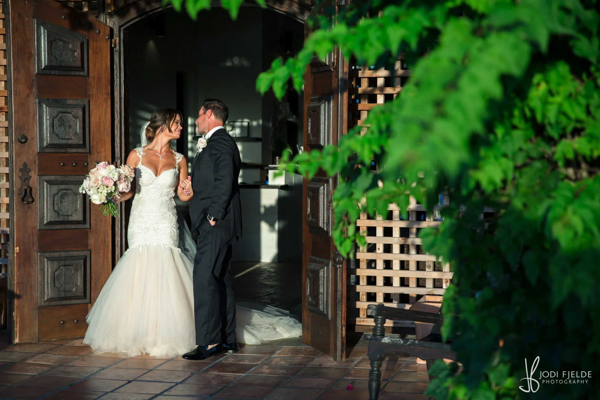 0017 WEDDING-PORTRAITS-INTERNATIONAL-POLO-CLUB.jpg