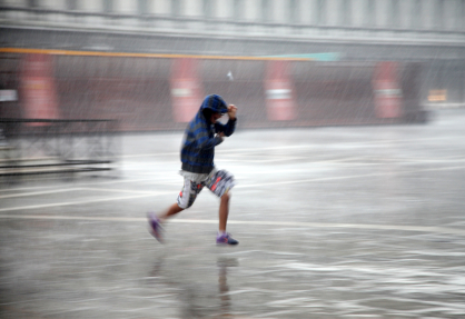 Classic Sprinkle Sprint. Note the downward gaze and short, choppy strides for puddle avoidance.