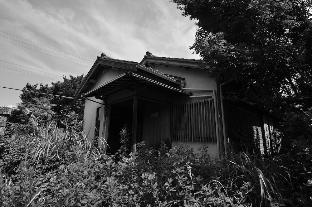 17_Ruined house.JPG