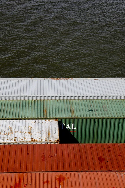 12_FREIGHT_ROTTERDAM.jpg