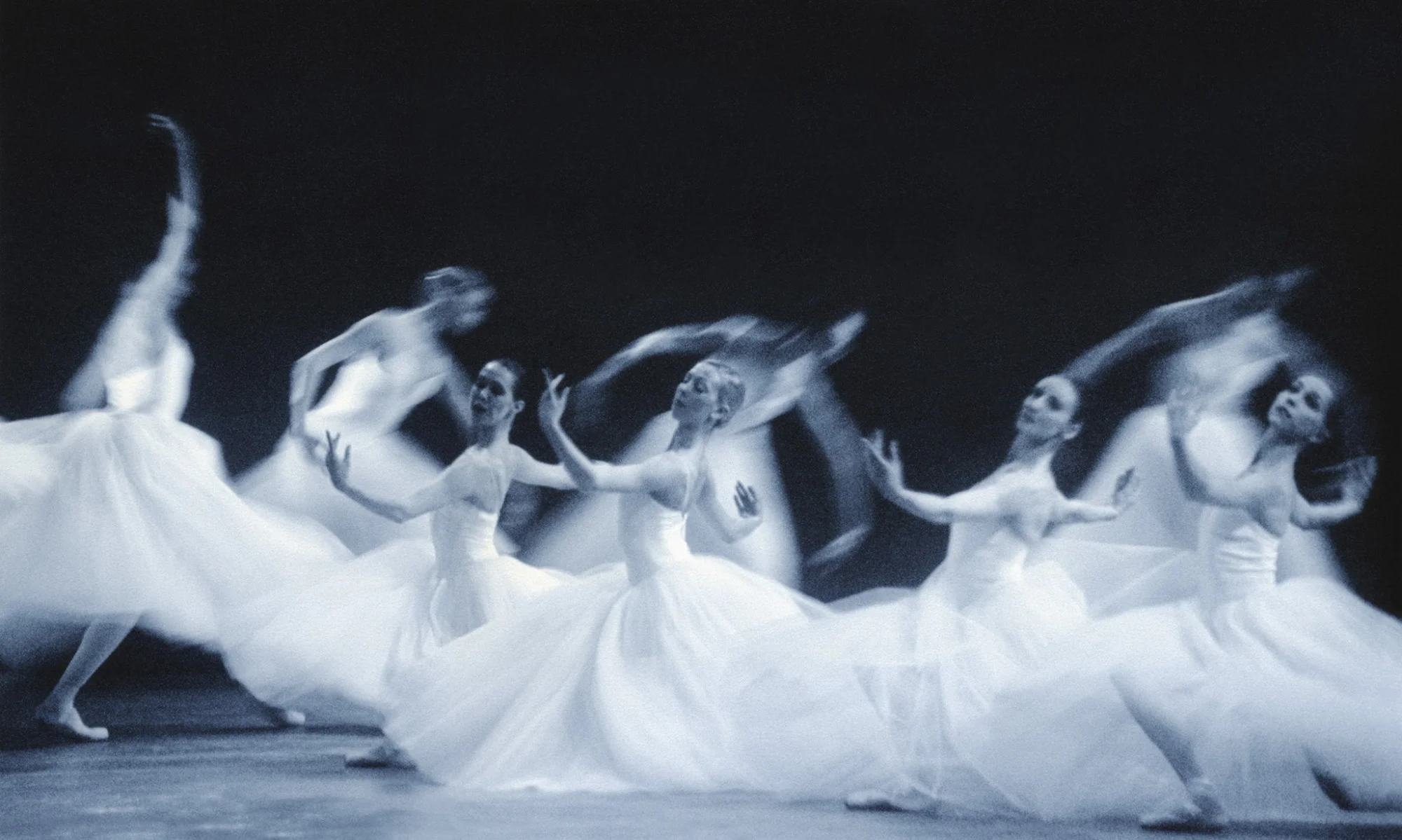 7_Swan Lake-Bolshoy Ballet-Moscow, Russia.jpg