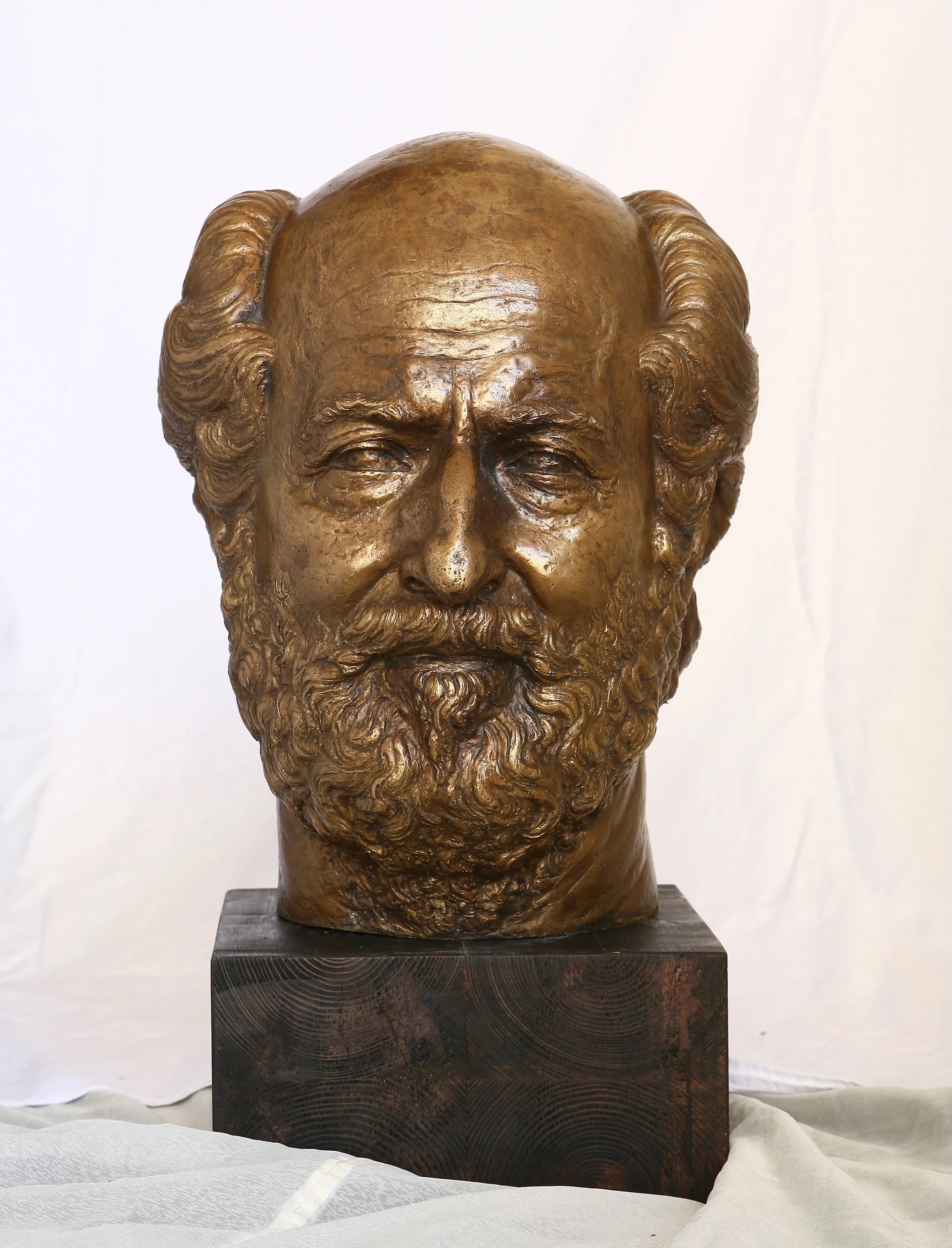 Portrait of the Artist Mirush Kabashi bronze dim. 21x 11,7 x 14. inch year  2007 price 60000. $.JPG