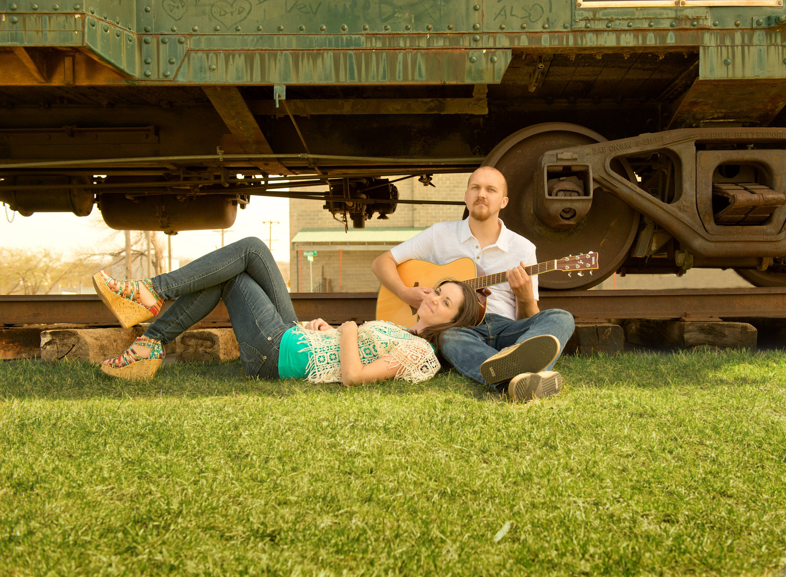 Orlando-couple-train-guitar.jpg