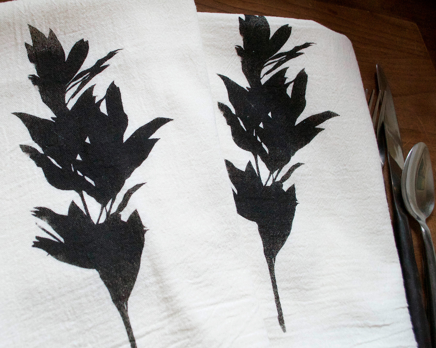 Laurel-Tea-Towel-The-Open-Forge-1800c.jpg