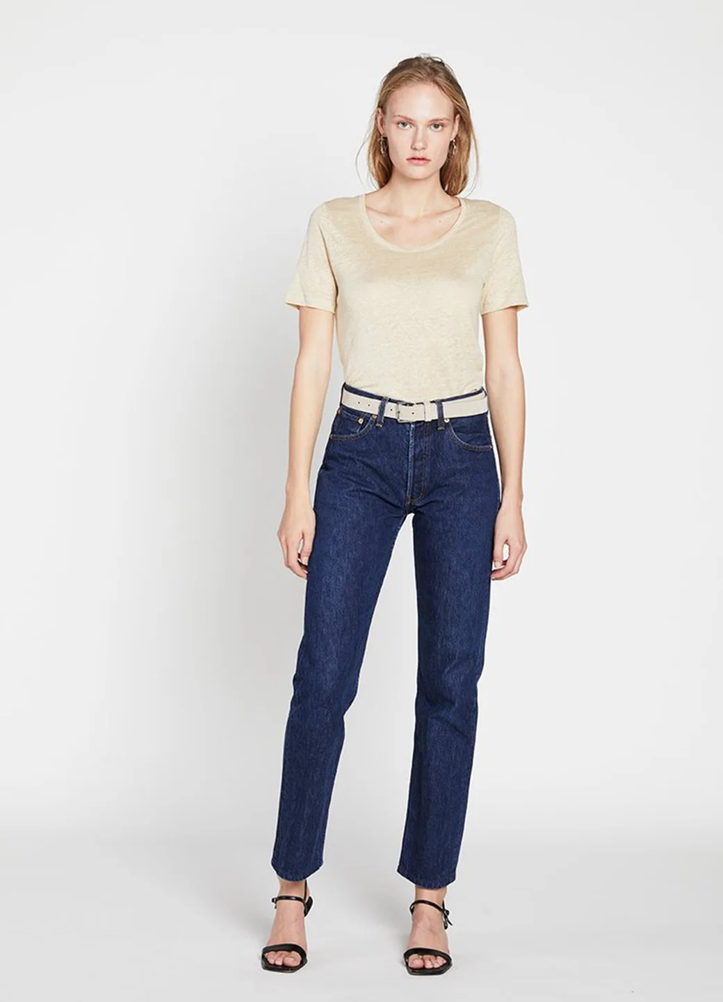 RUEBLANCHE lino t shirt front total.jpg