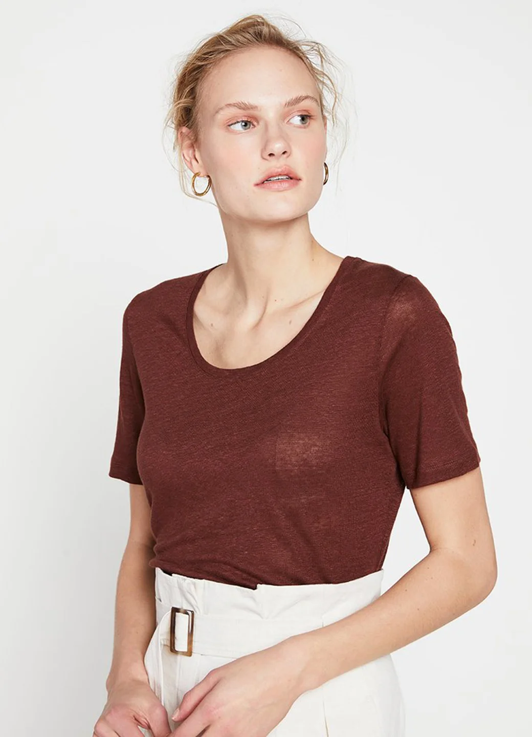 RUEBLANCHE lino tshirt oxblood front.jpg