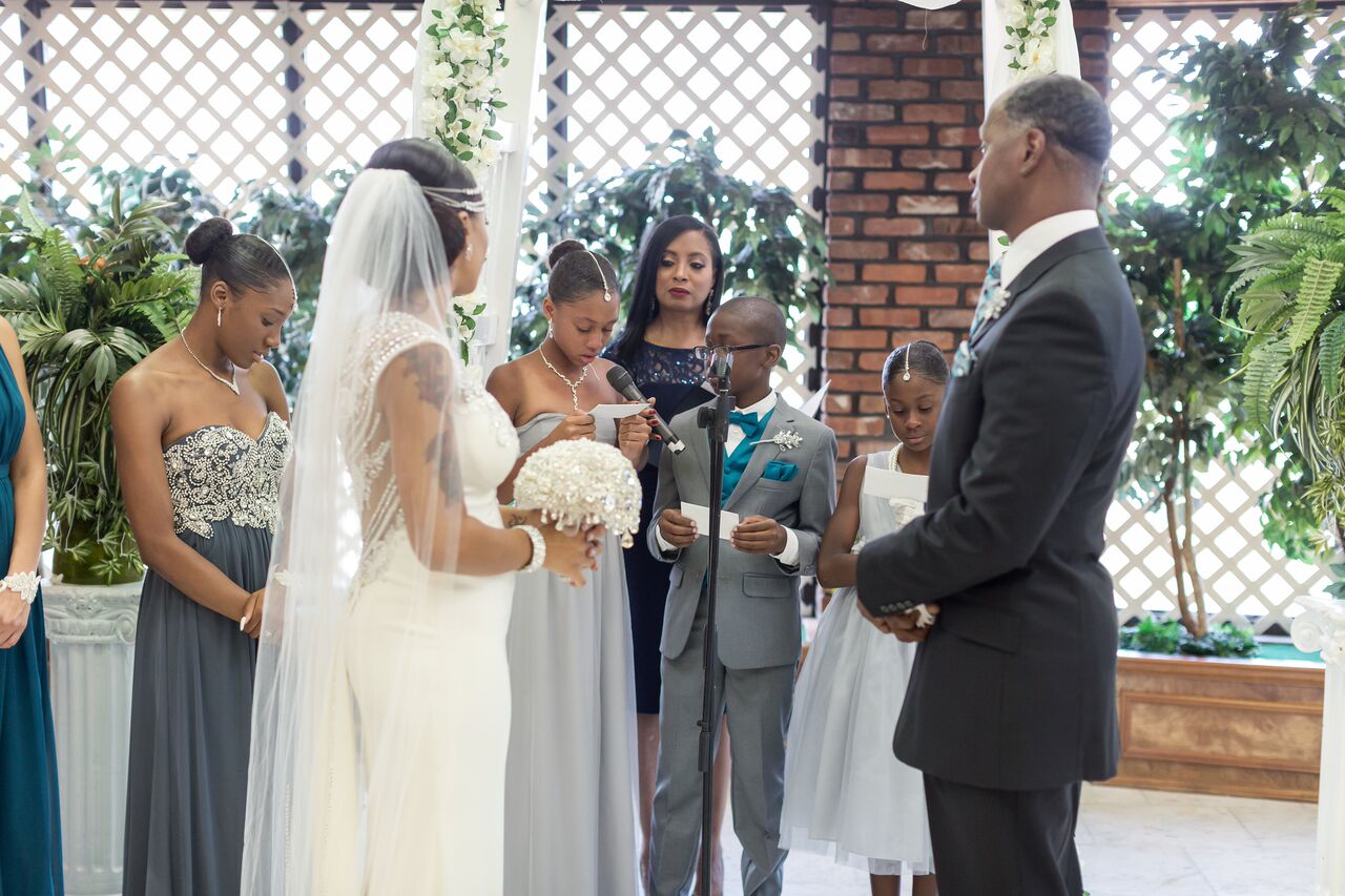 Officiant: Aretha Gaskin | Weddings By Aretha