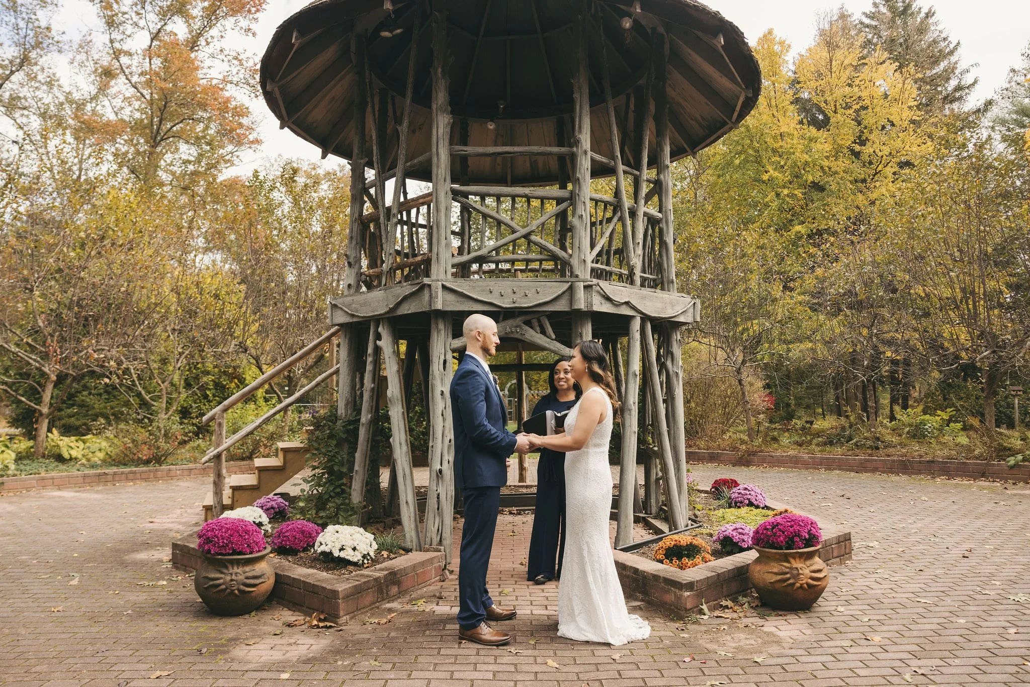 Intimate elopement ceremony at the Hunterdon Arboretum in Lebanon, New Jersey