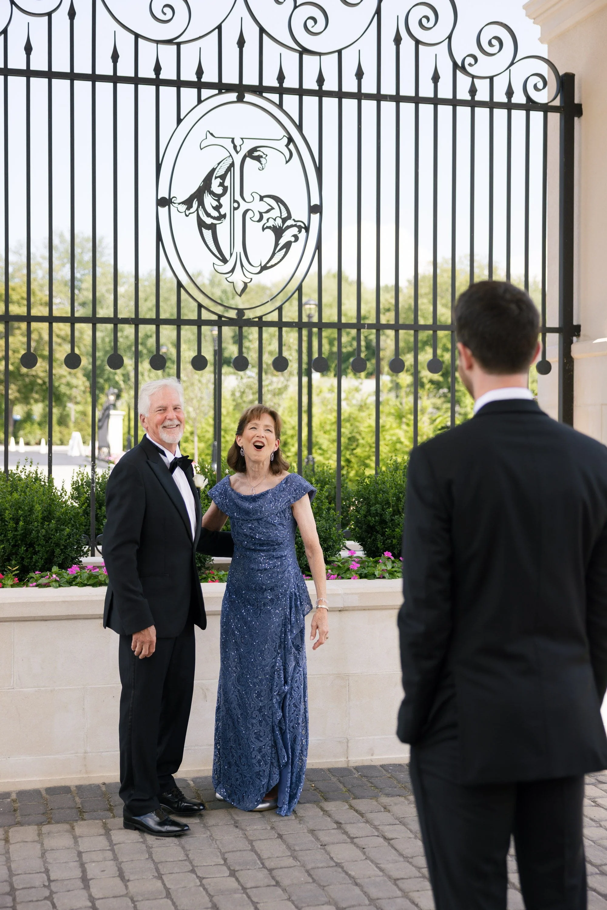 Brett with family outside Florentine Gardens on his wedding day in River Vale, NJ