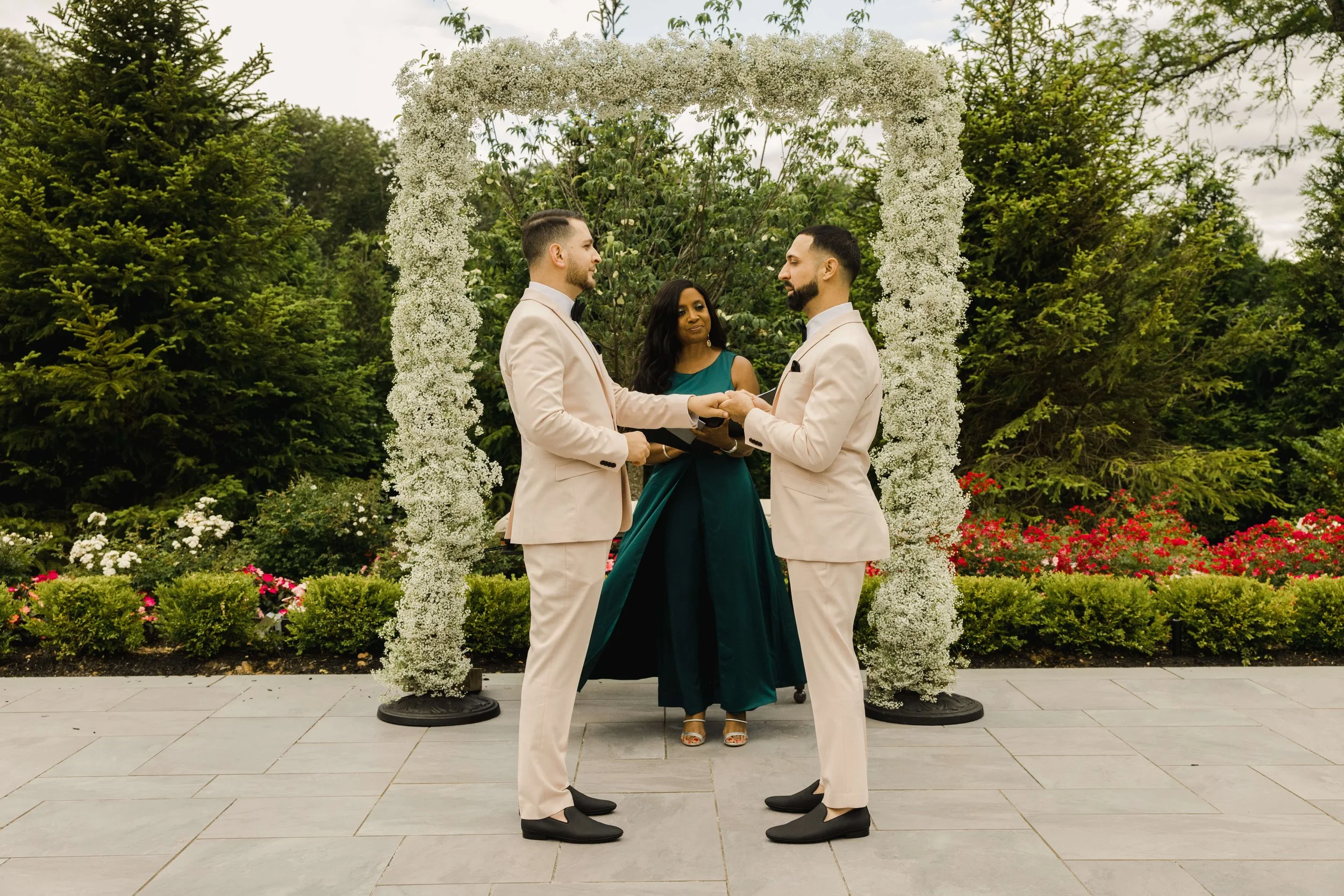 Same sex elopement ceremony in Middlesex County officiated at a private New Jersey venue