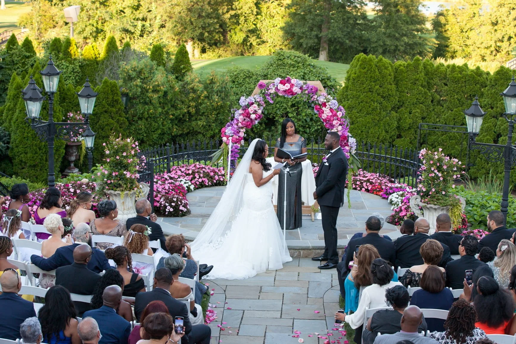 aretha-new-jersey-wedding-officiant-ceremony.jpg