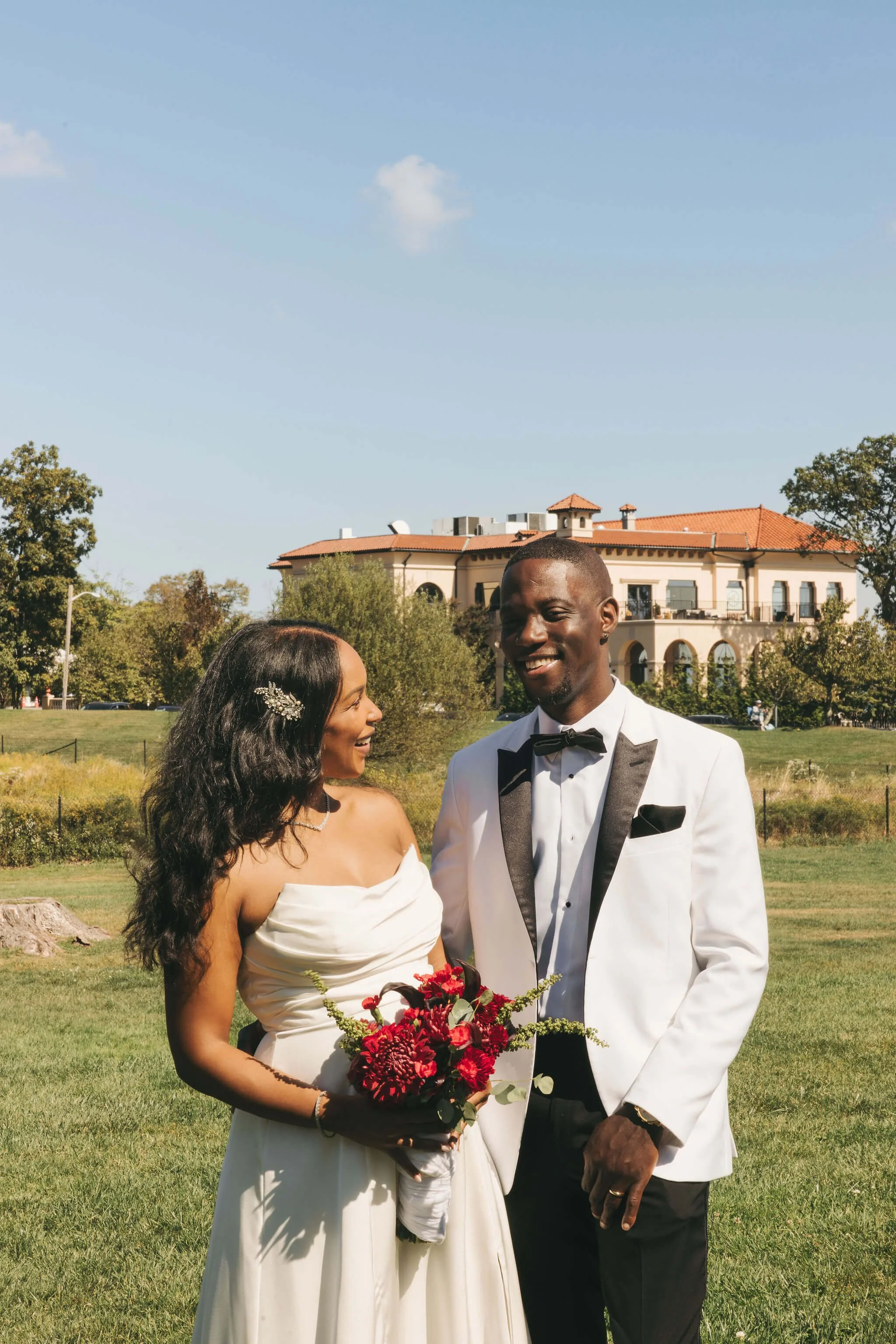 Example of an outdoor elopement ceremony performed in Essex County, New Jersey