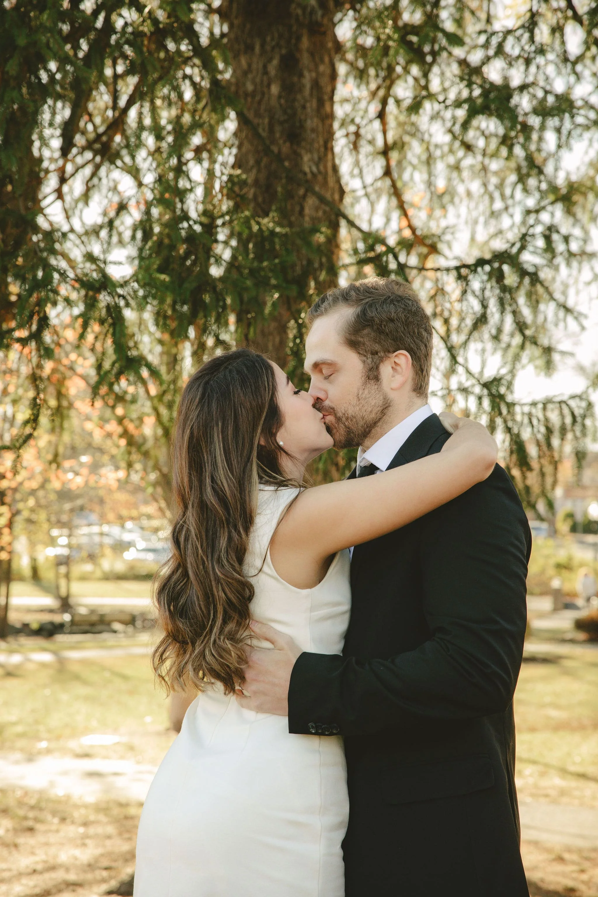 Couple sharing a kiss during an intimate Monmouth County elopement ceremony officiated by a New Jersey elopement officiant