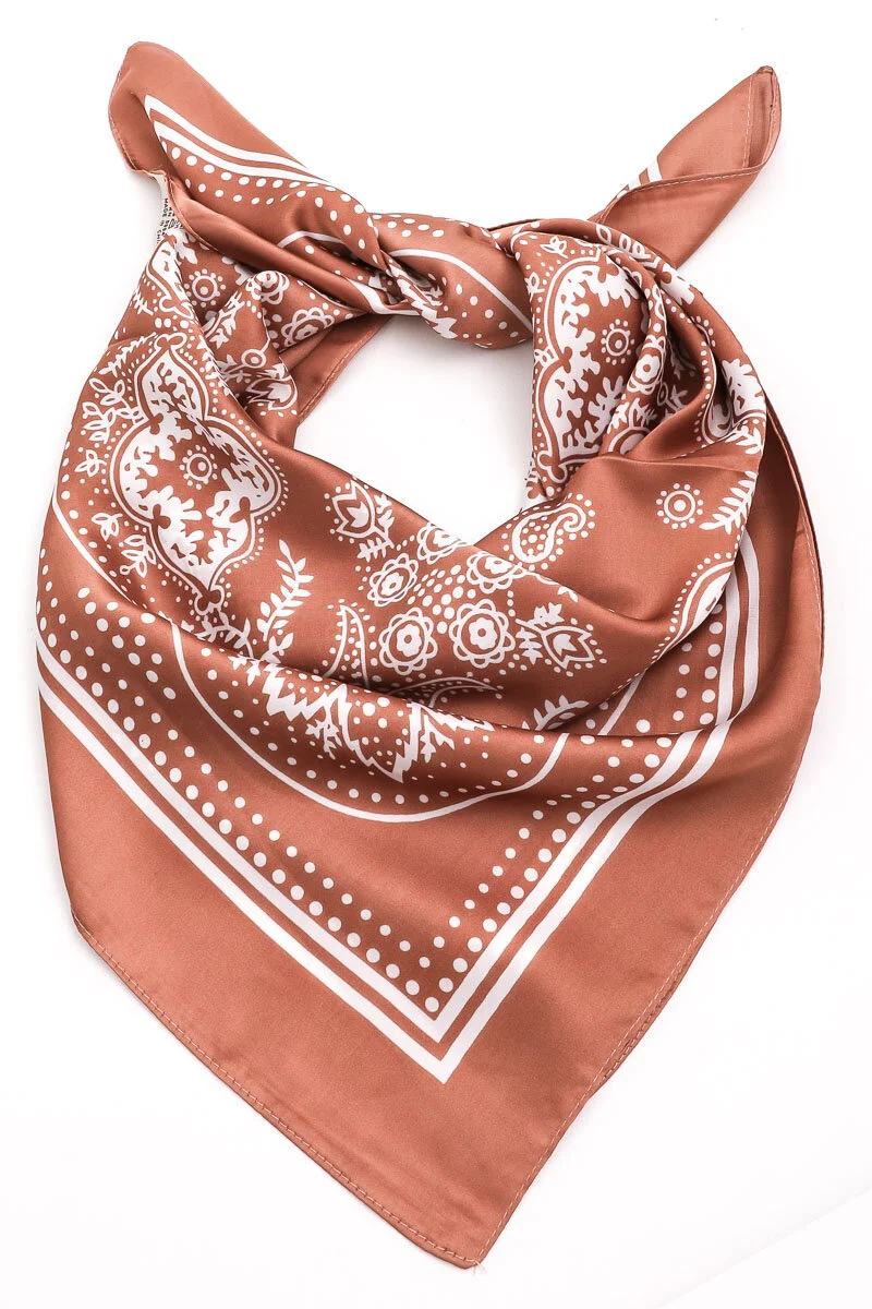 BANDANA TIE.jpg