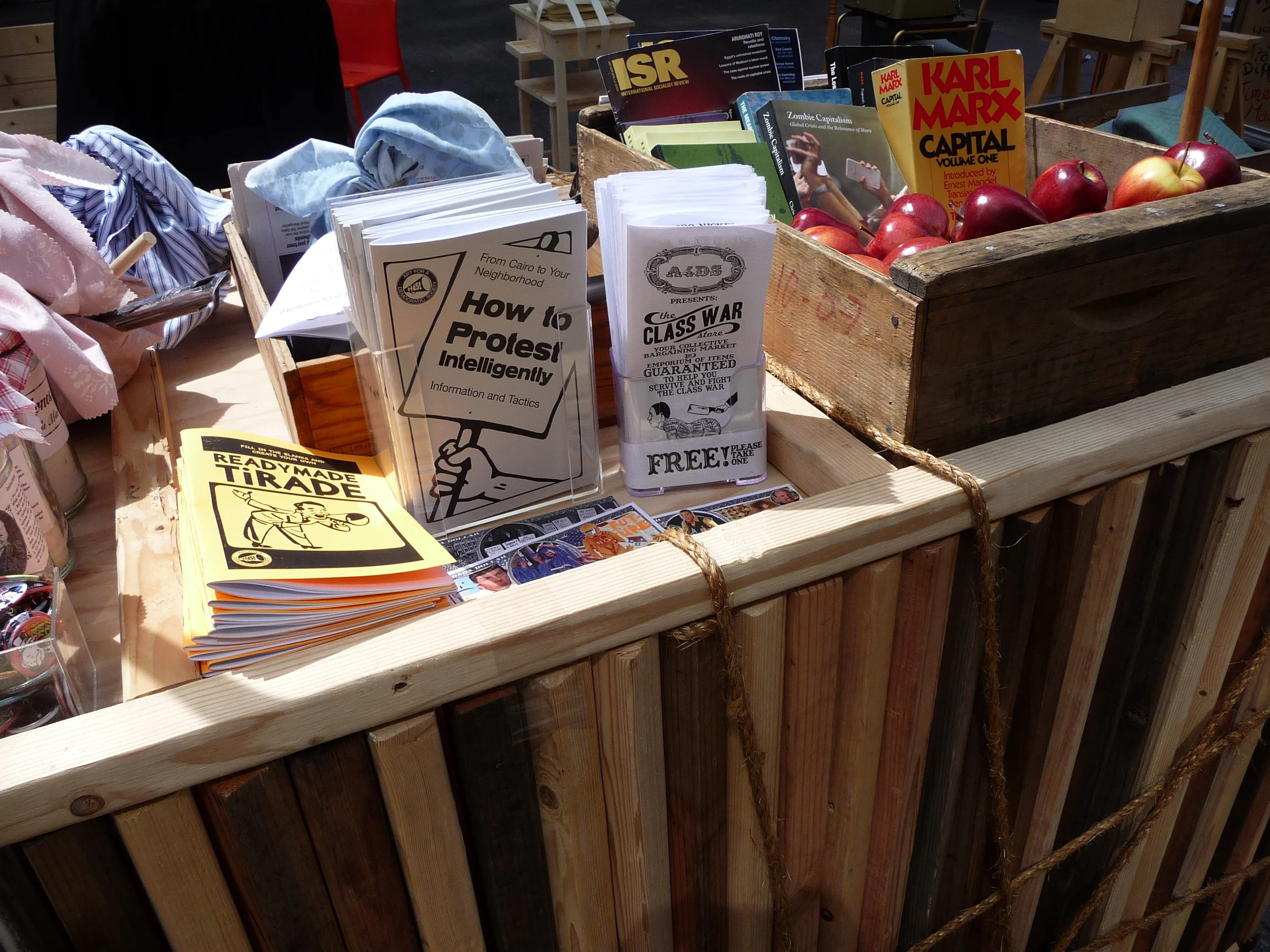 Class War Store (2011)