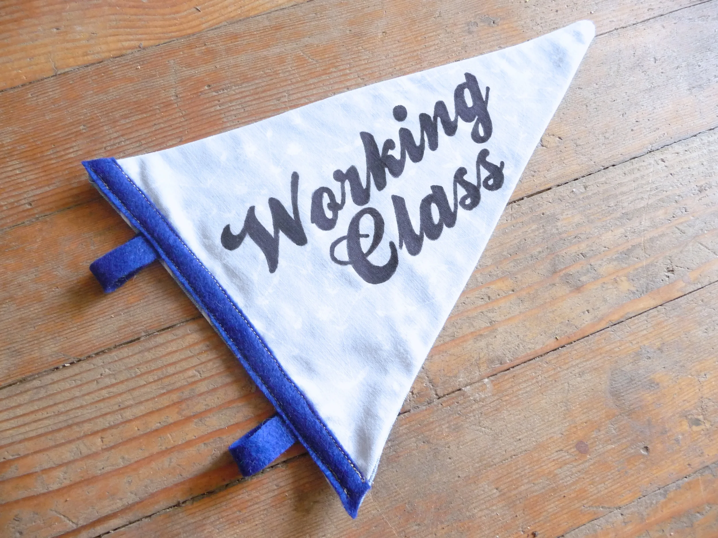 CLASS WAR STORE (Wall Installation at Gospel Flat Farm, 2015)