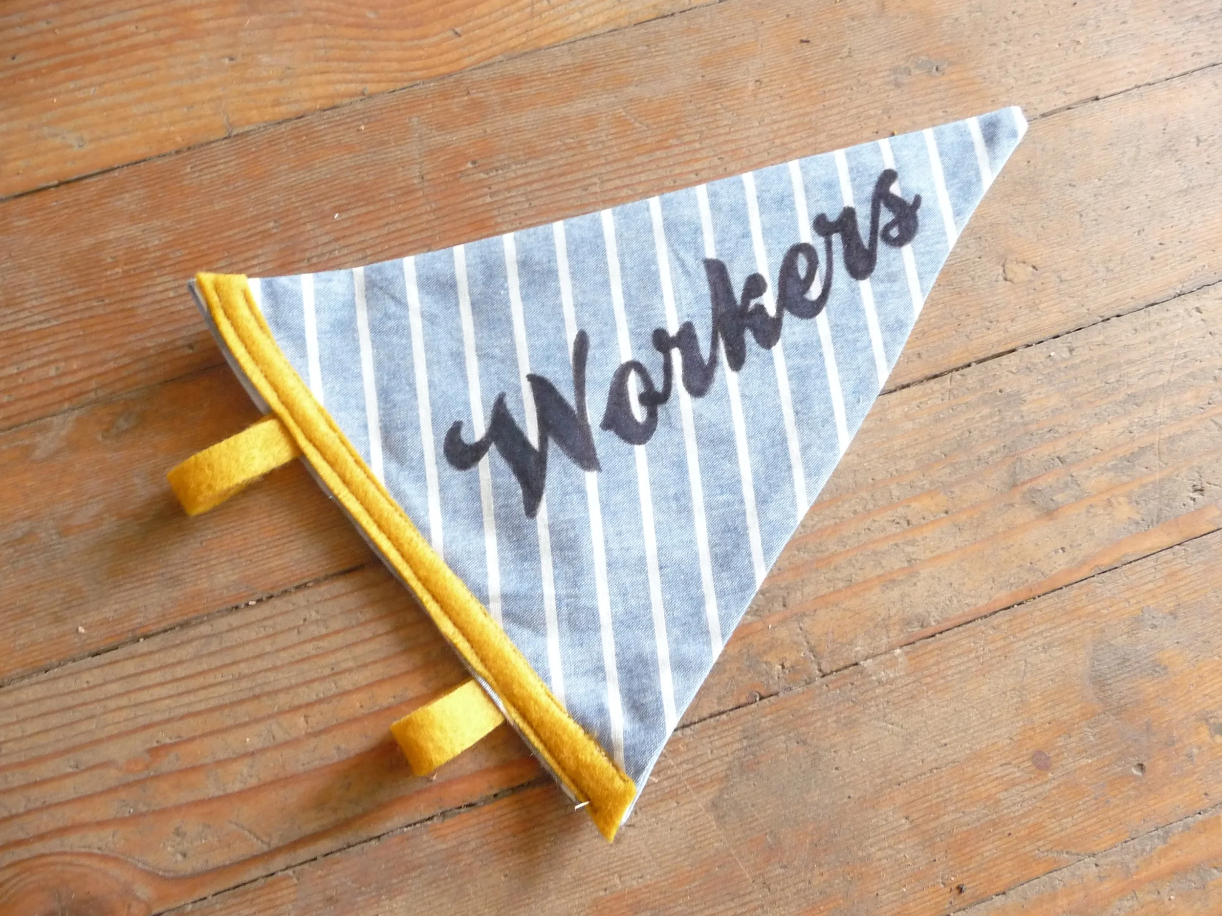 CLASS WAR STORE (Wall Installation at Gospel Flat Farm, 2015)