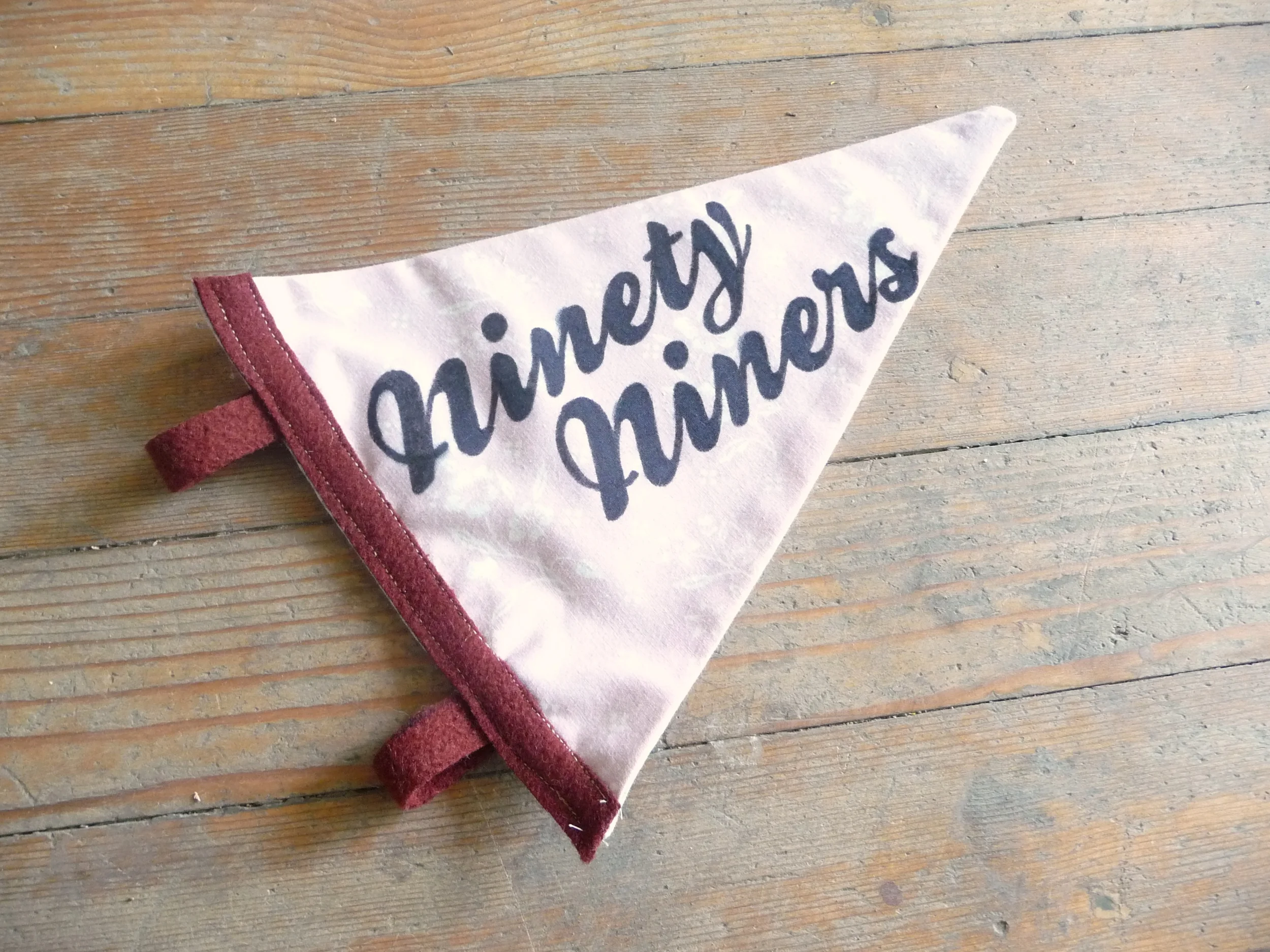 CLASS WAR STORE (Wall Installation at Gospel Flat Farm, 2015)