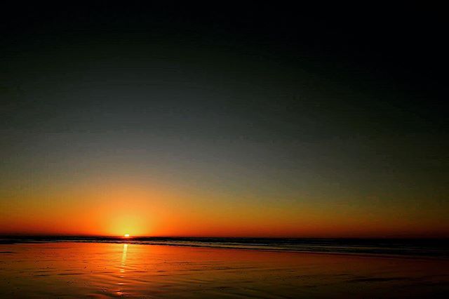 Wednesday. March 1st 2017 7:04am ... So this is what Fall looks like? I'll take it. @torquay.com.au #torquay #fall #autumn #sunrise #inmemory #blessed #thankful #lovewhereyoulive #BNW www.jeffcrowphoto.com