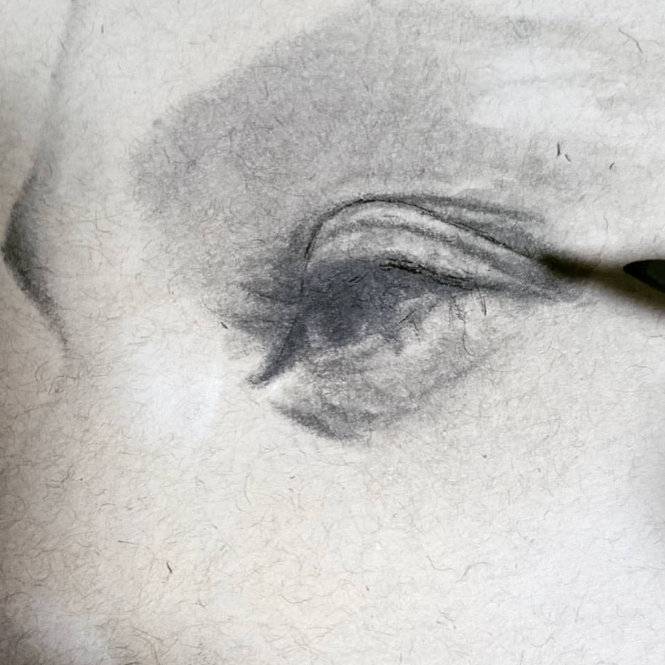 joan-or-arc-art-eye-detail