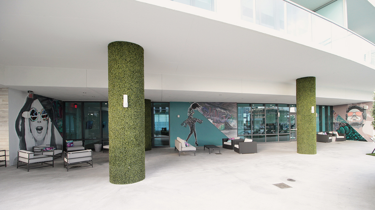 MM5 Pool Deck Murals Miami Condominium .JPG