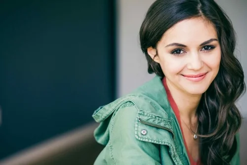 Filipina-American Actress Gets Big Break on Vampire Diaries