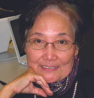 ASK A FILIPINA: #21 DISRUPT Leadership Tip from Penelope V. Flores (U.S. FWN100™ '12)