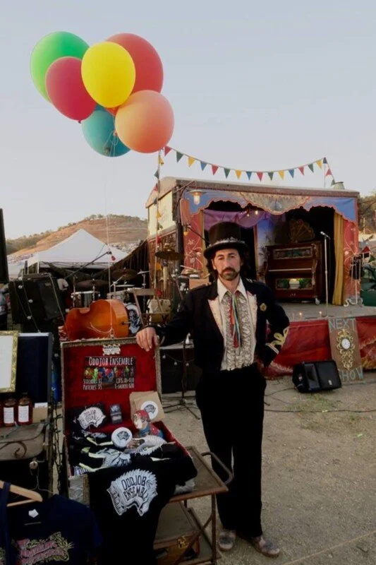 Finnriver Magic Show w/ Tobias &amp; Kit Stovepipe!