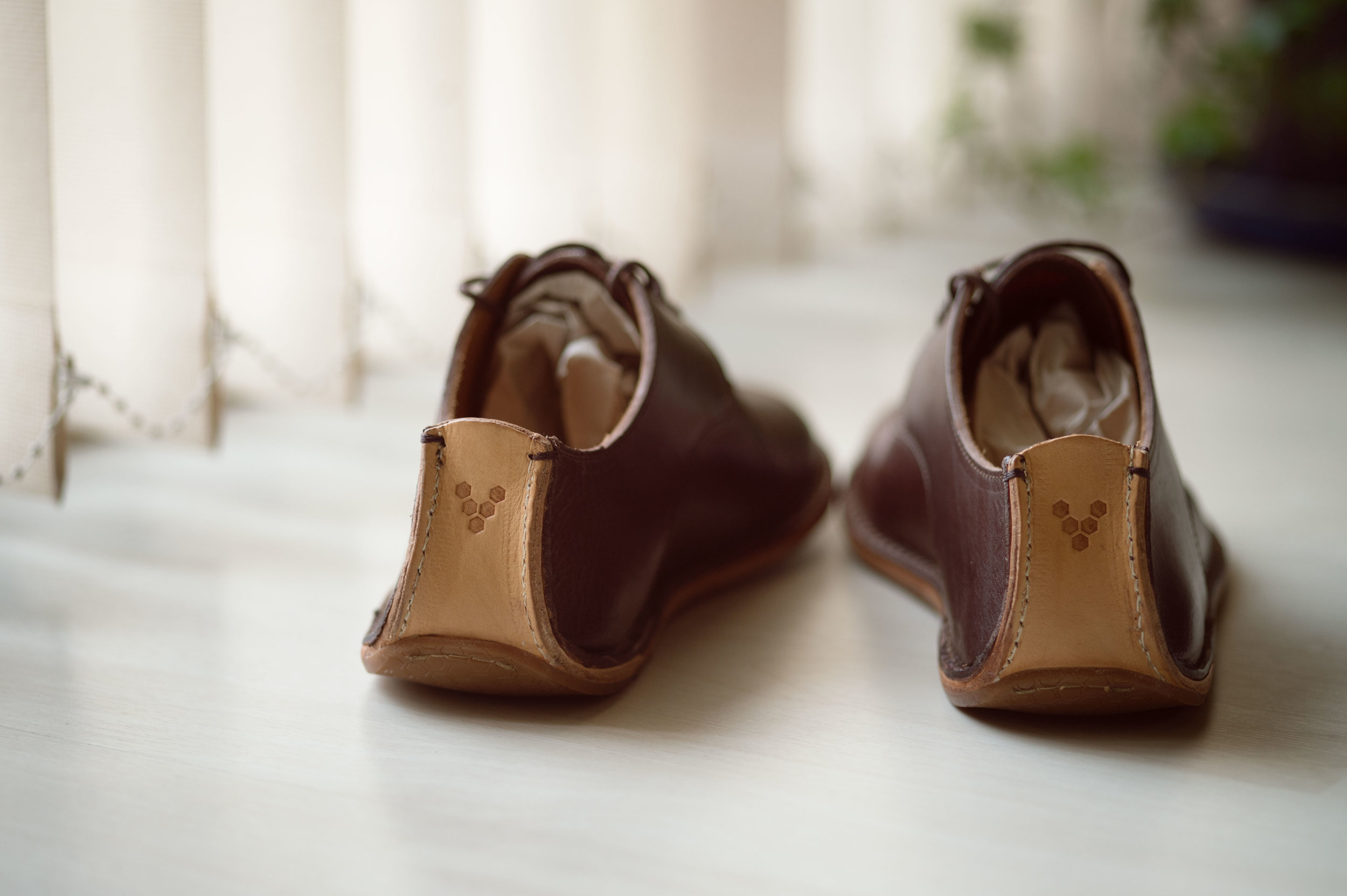 Barefoot_runner_office_shoes_thetrinerd_aniko_towers_photo-14.jpg