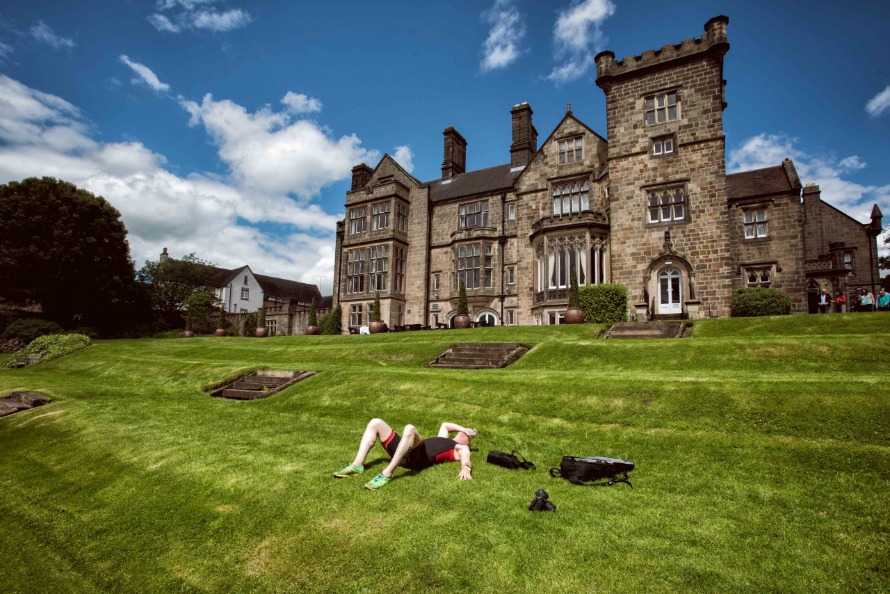 As usual we made a long weekend of the event. Chilling after the race on the hotel's grounds.