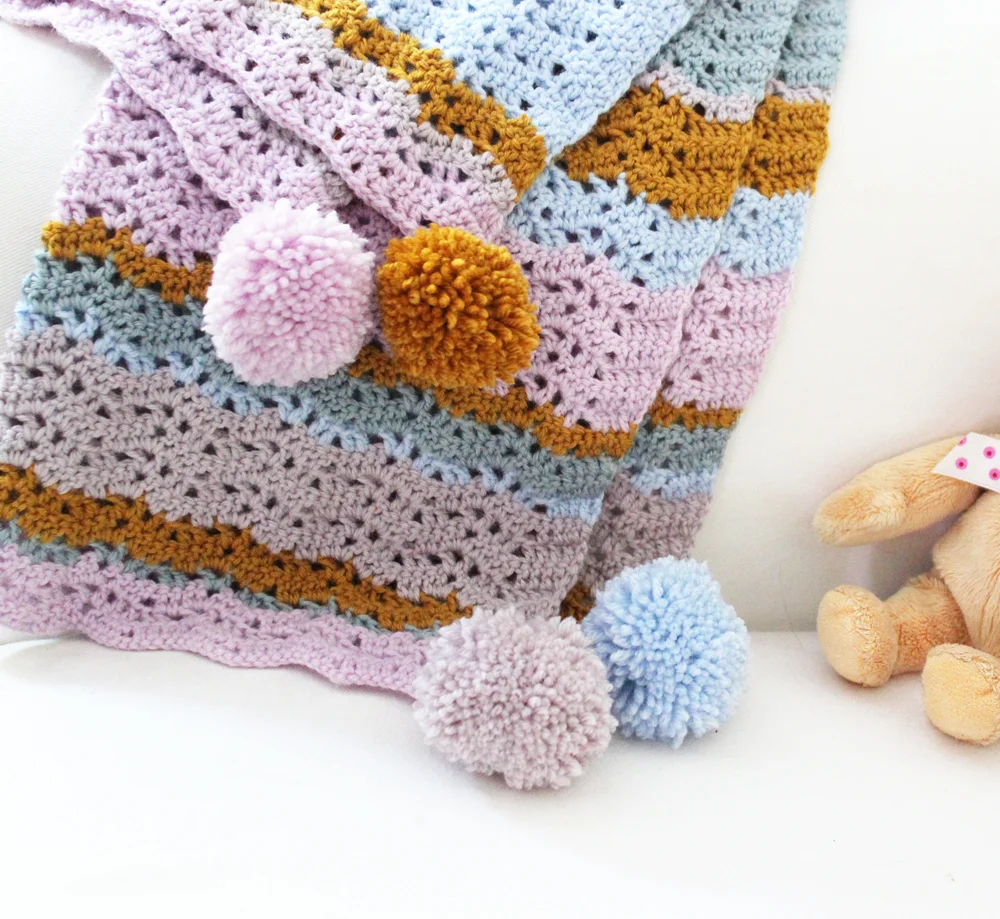 isla lacy ripple blanket