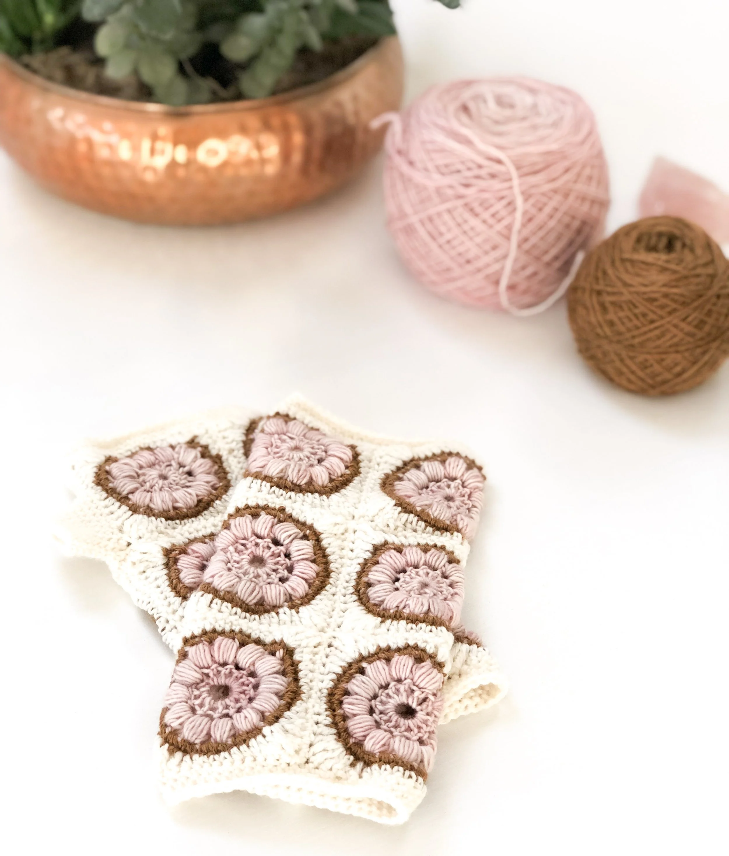 how to crochet | nightflower mitts