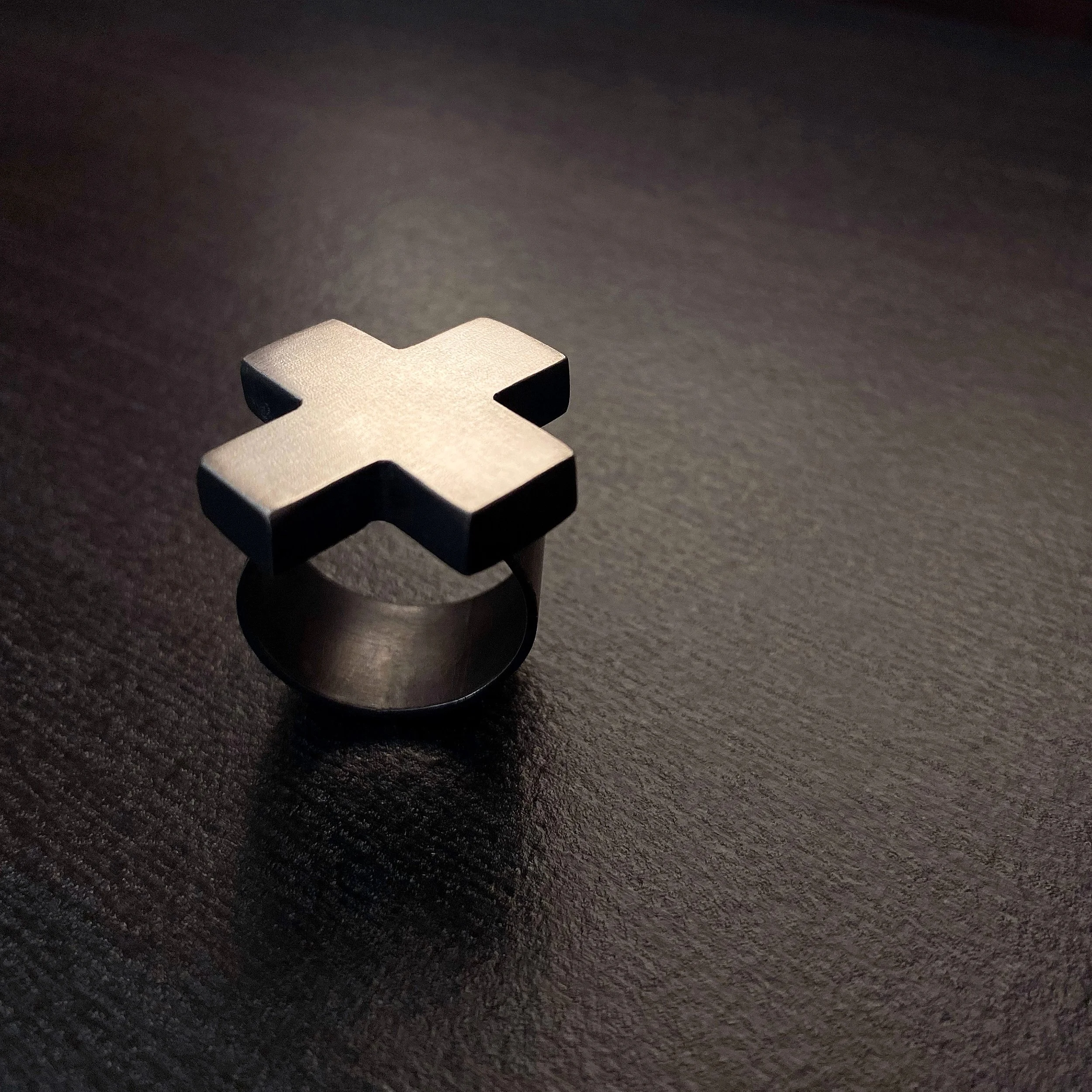 hollow form ring: sterling silver