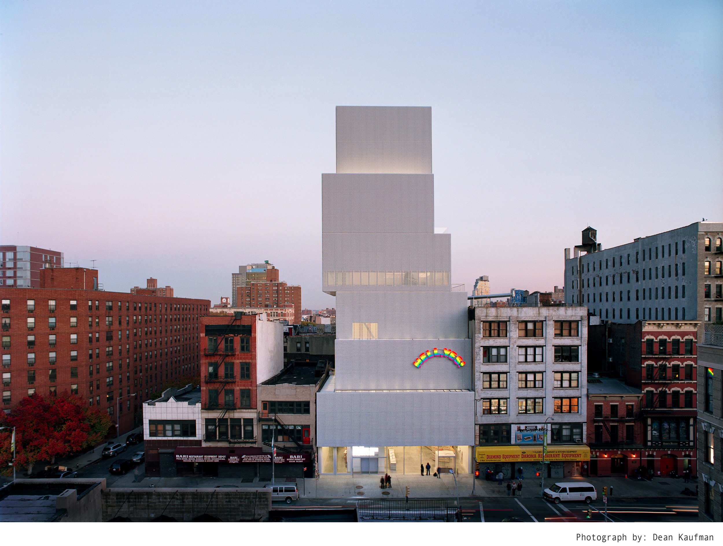 new-museum-exterior_by-dean-kaufman.jpg