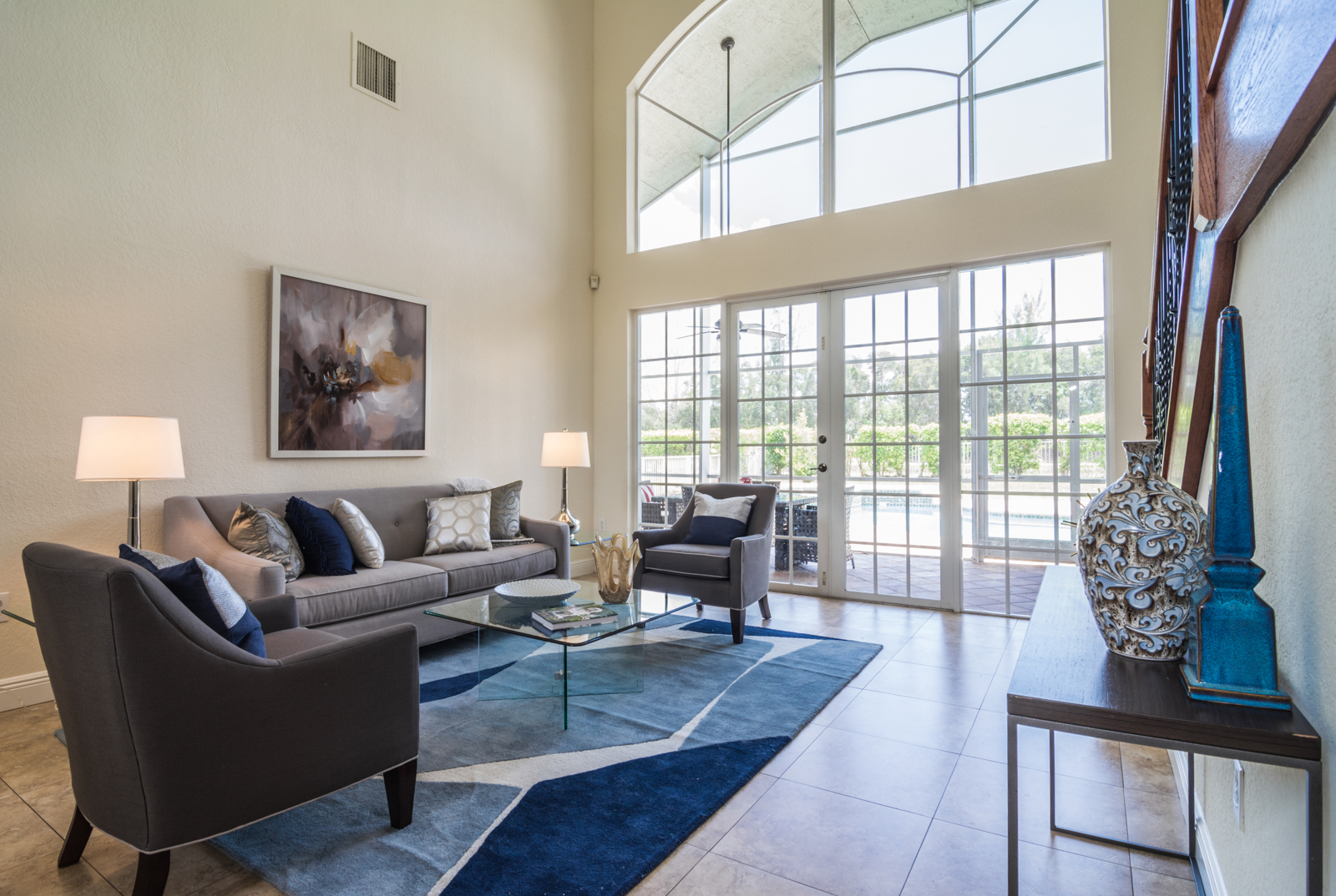 Room now feels light and welcoming. Buyers are going to love this space.
