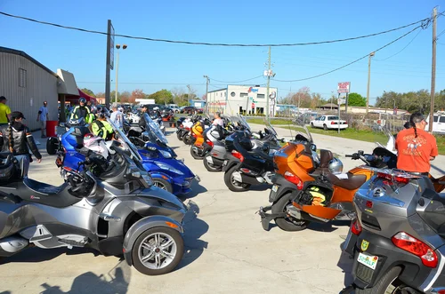 2014 Spyder Food Drive-0734.jpg