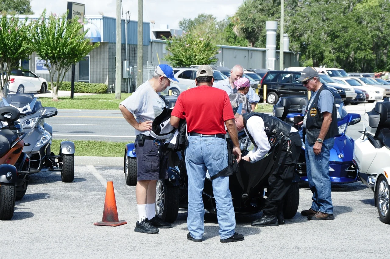 Spyder Owner Event - July 2012 - 37.jpg