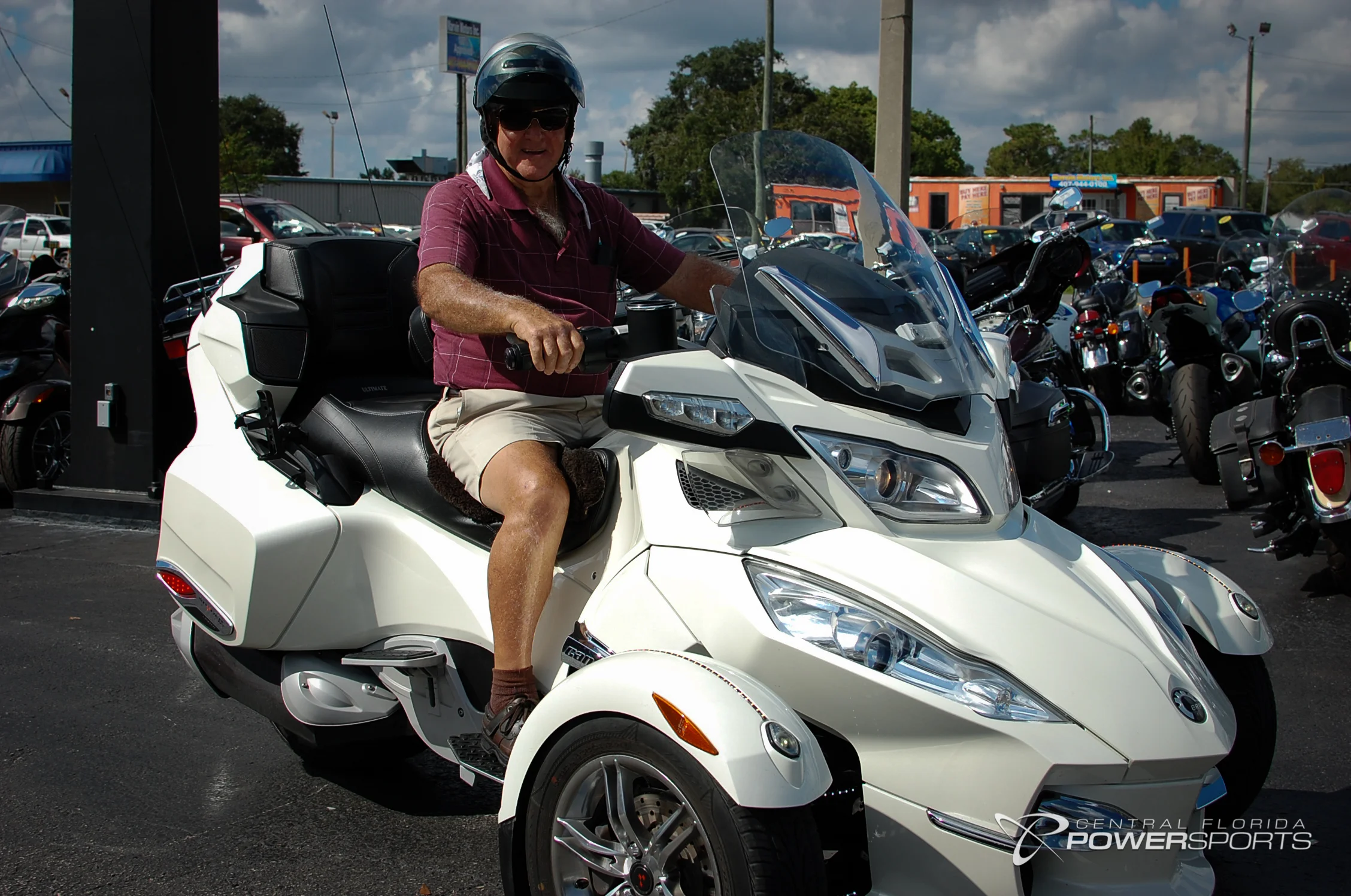 2014-10-11 - US Spyder Ryder Appreciation Event-36.jpg